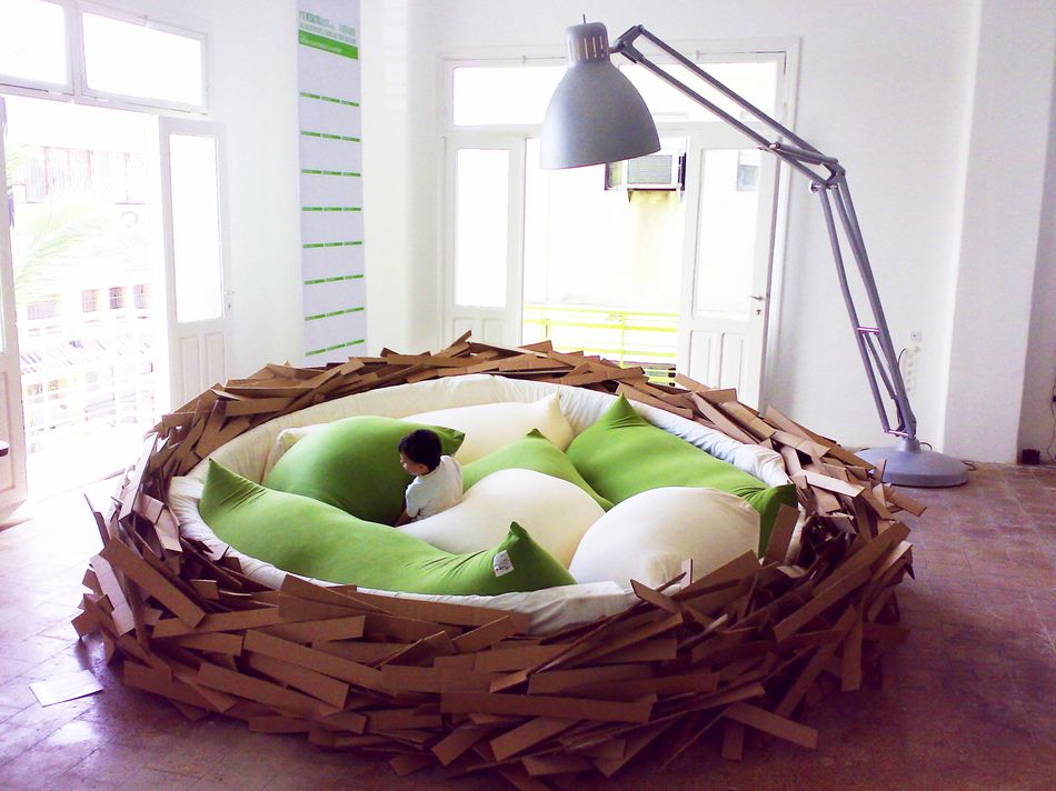 Giant Bird Nest Bed Did Ya See?