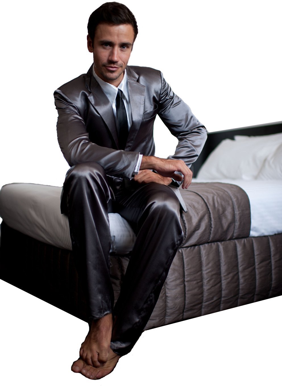 Styling Snoozing With Suitjamas